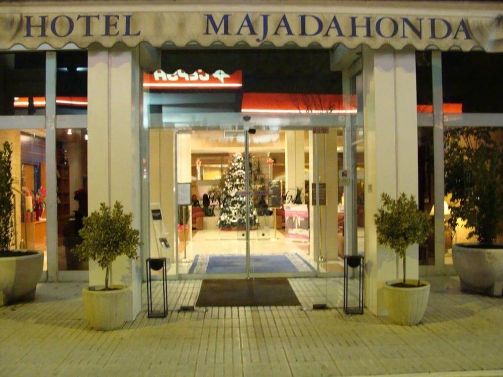 Hotel Majadahonda - Exterior