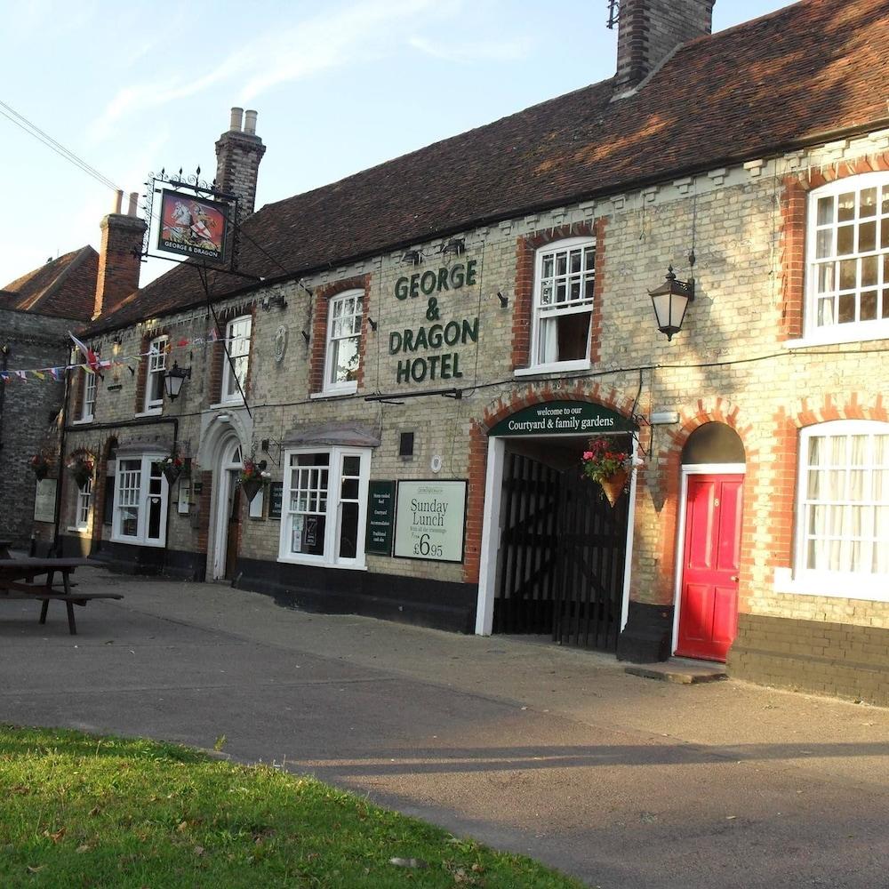 The George and Dragon Inn - Exterior