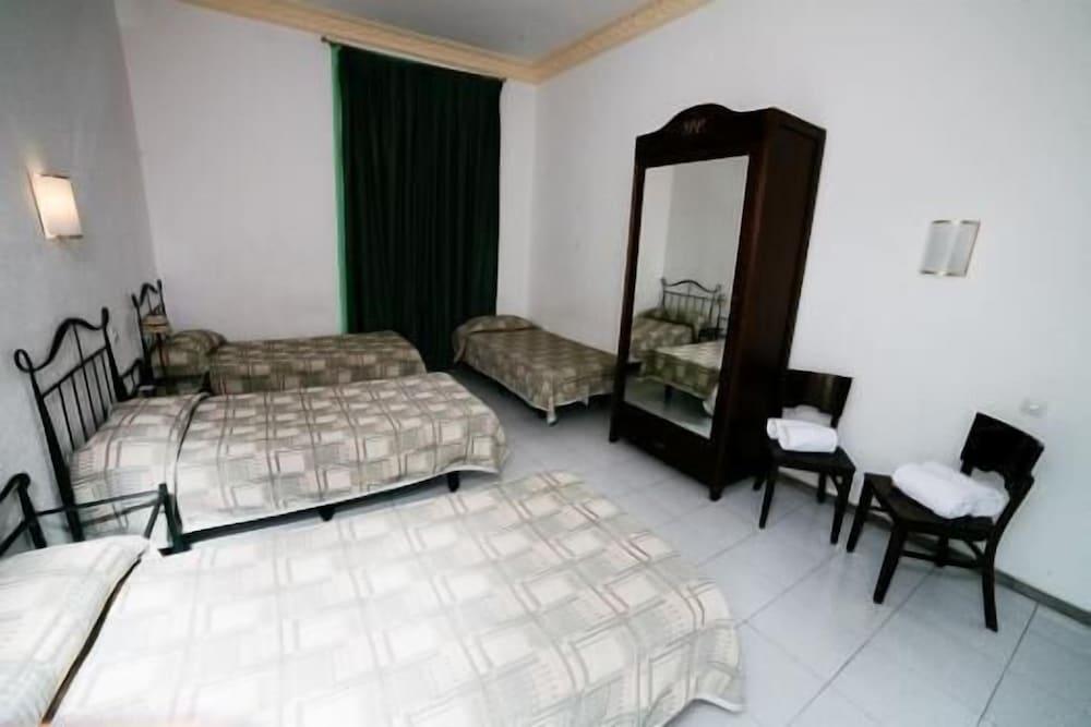 Hotel Peninsular - Room