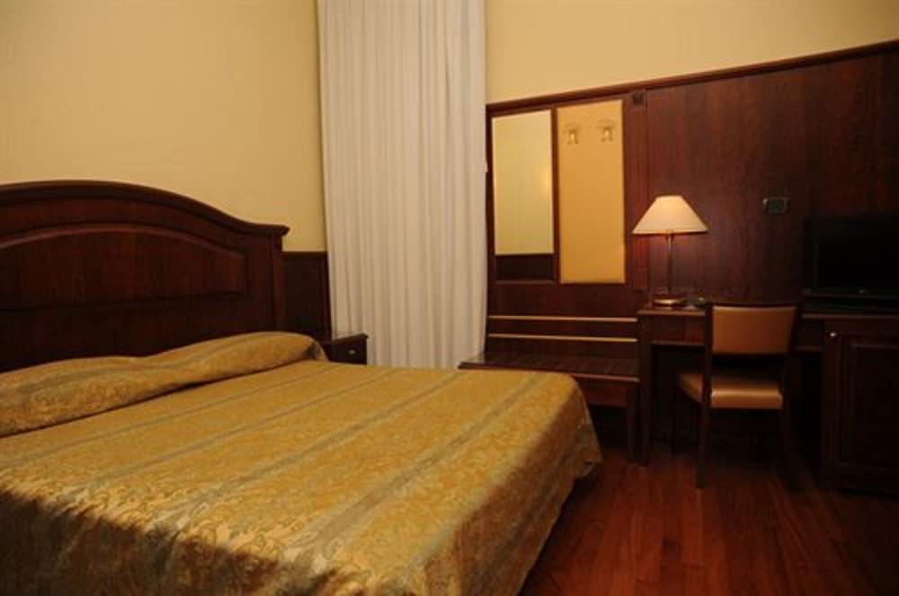 Hotel Valganna - Room
