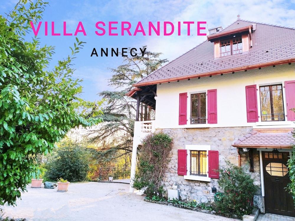 Villa Serandite - Featured Image
