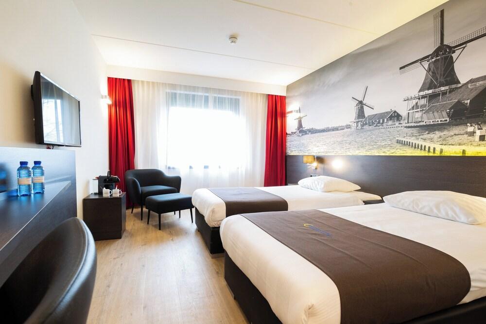Bastion Hotel Zaandam - Featured Image