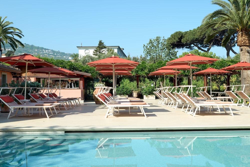 Grand Hotel Ambasciatori - Outdoor Pool