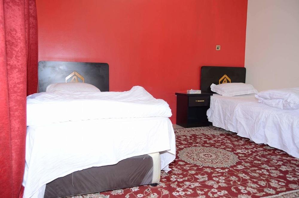 Al Eairy Furnished Apartments Nariyah 4 - Room
