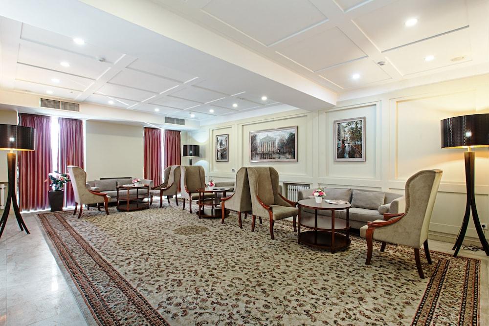 Ambassador Hotel - Lobby