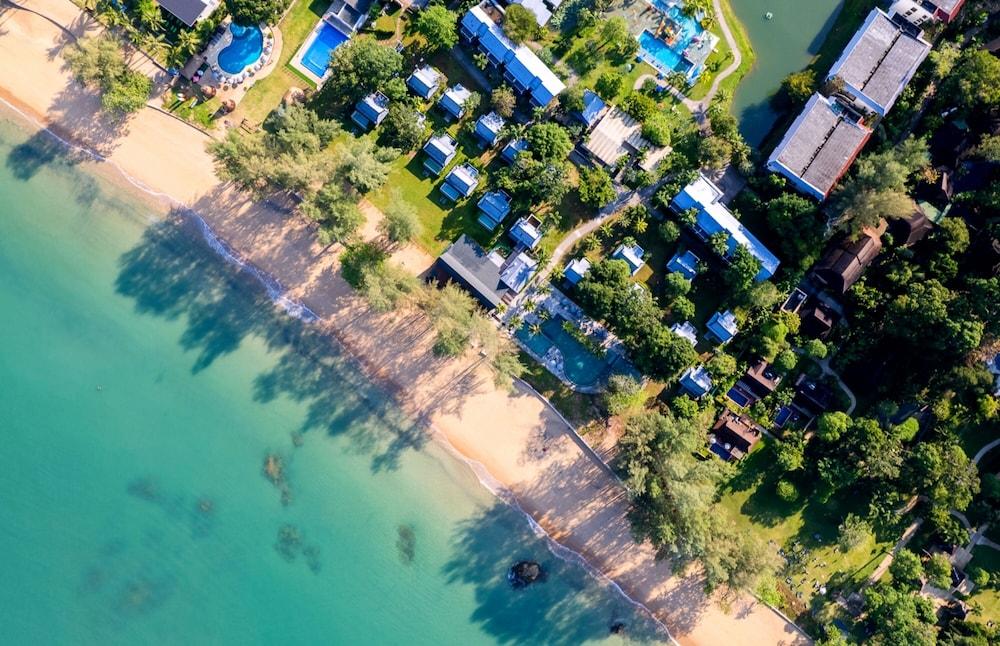 Khaolak Emerald Beach Resort and Spa - Aerial View
