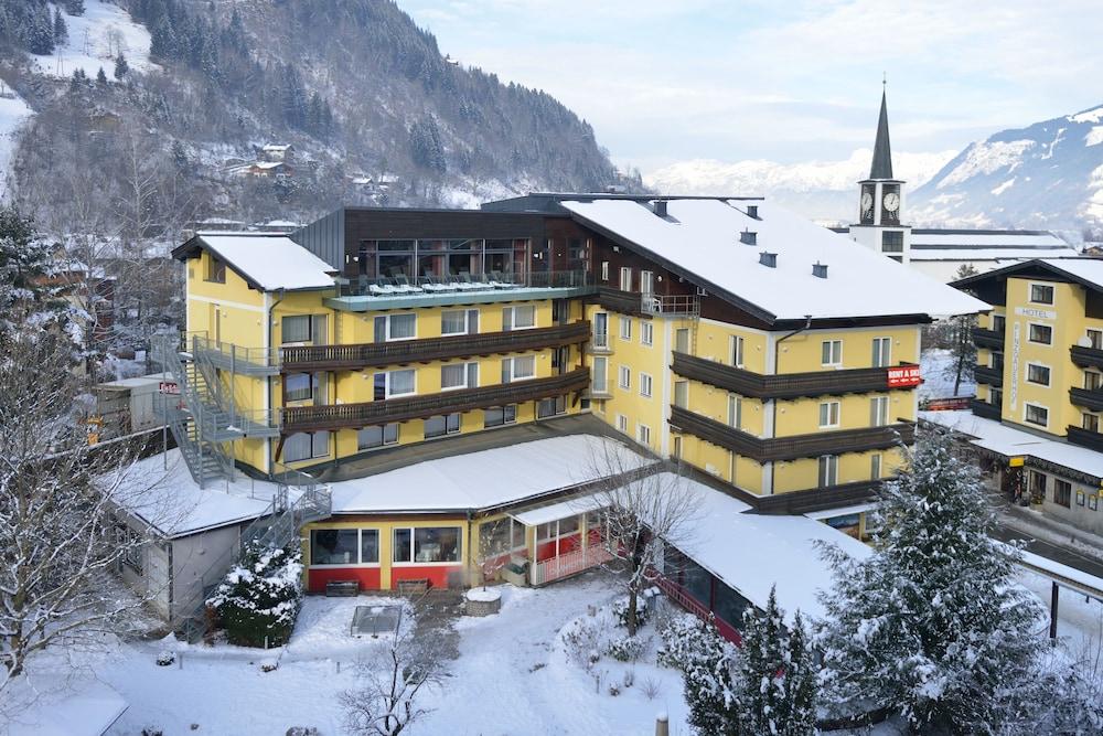 Hotel Der Schütthof - Featured Image