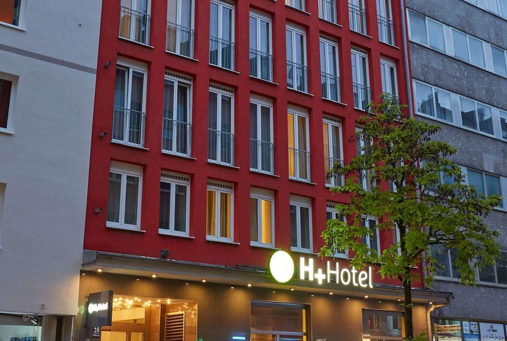 H+ Hotel München - Exterior