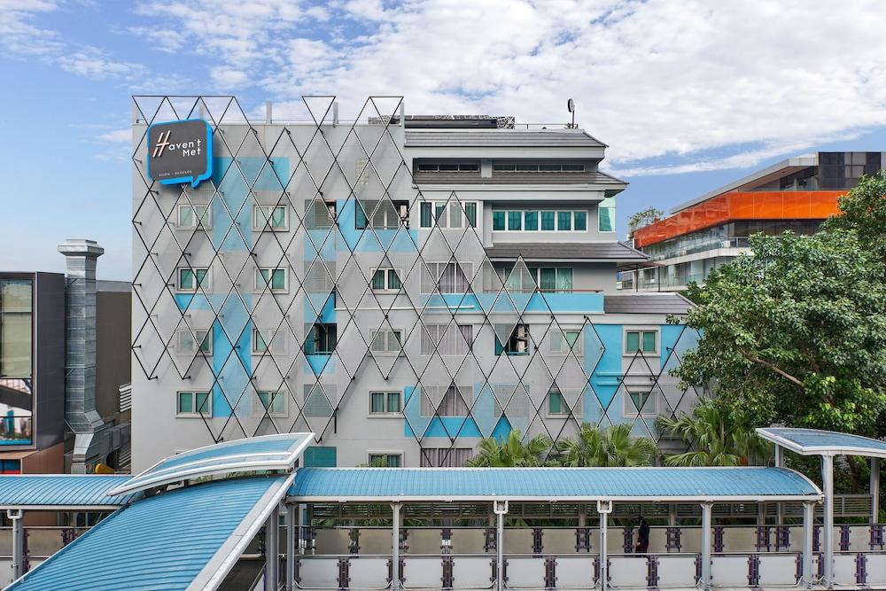Sora Hotel Silom (Formerly Haven't Met Bangkok Silom) - Featured Image