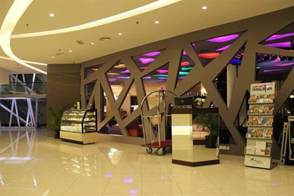 Ixora Hotel - Lobby