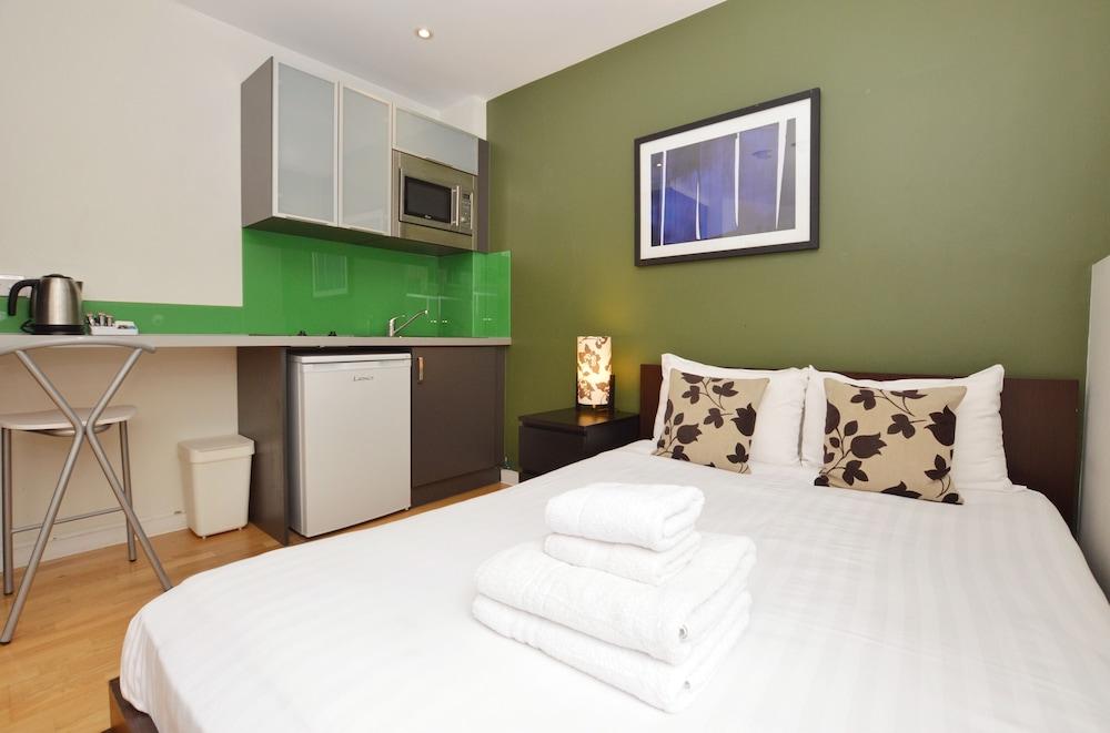 Princes Square Serviced Apartments by Concept Apartments - Room