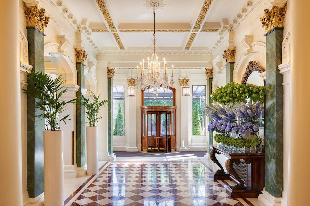 The Shelbourne, Autograph Collection - Lobby