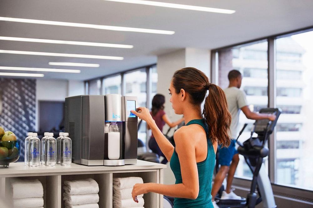 Delta Hotels by Marriott Calgary Downtown - Fitness Facility