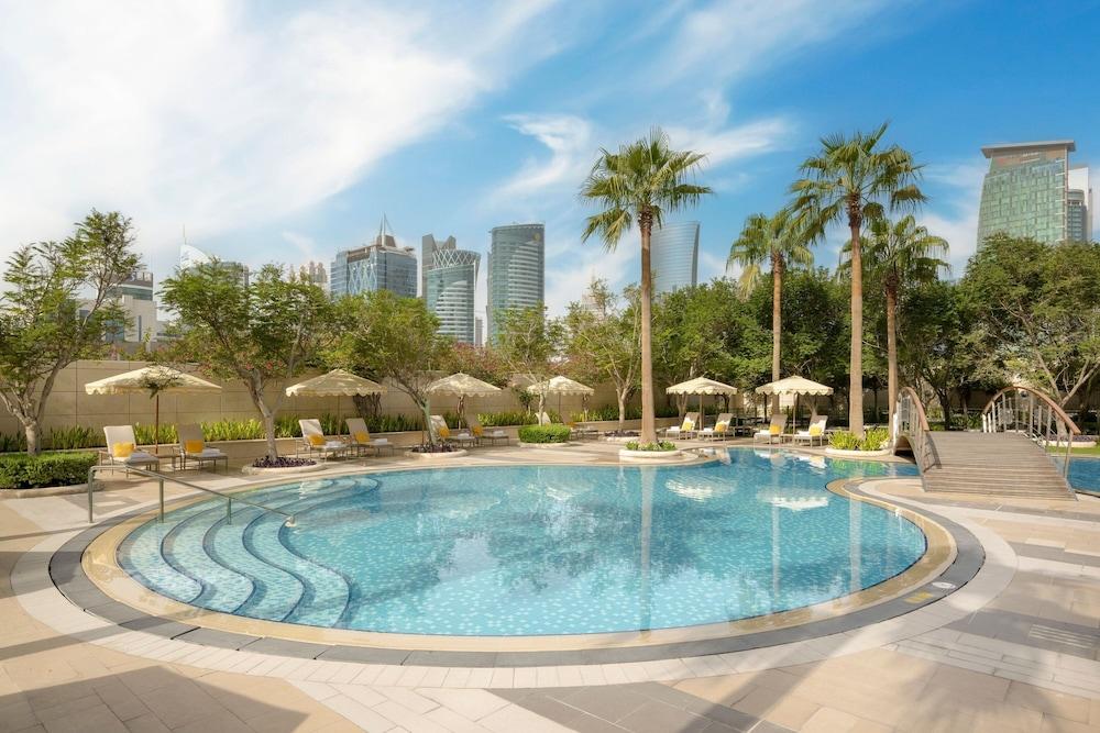 JW Marriott Marquis City Center Doha - Pool