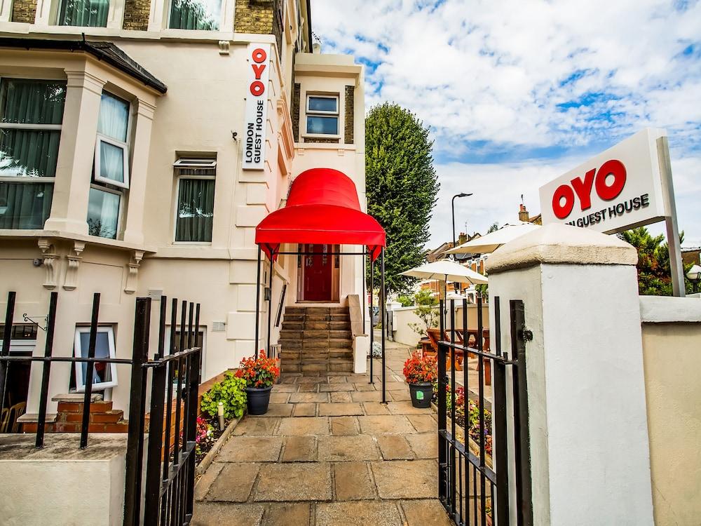OYO London Guest House - Featured Image