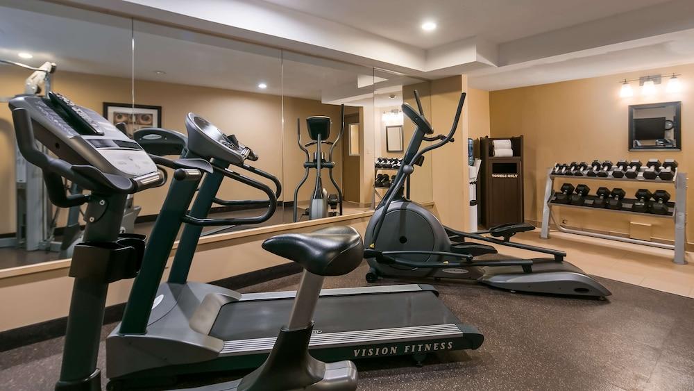 Best Western Maple Ridge Hotel - Fitness Facility