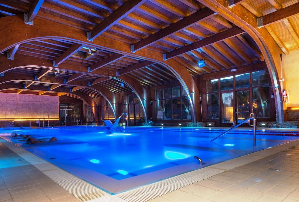 Aparthotel Anyóspark Mountain & Wellness Resort - Indoor Pool