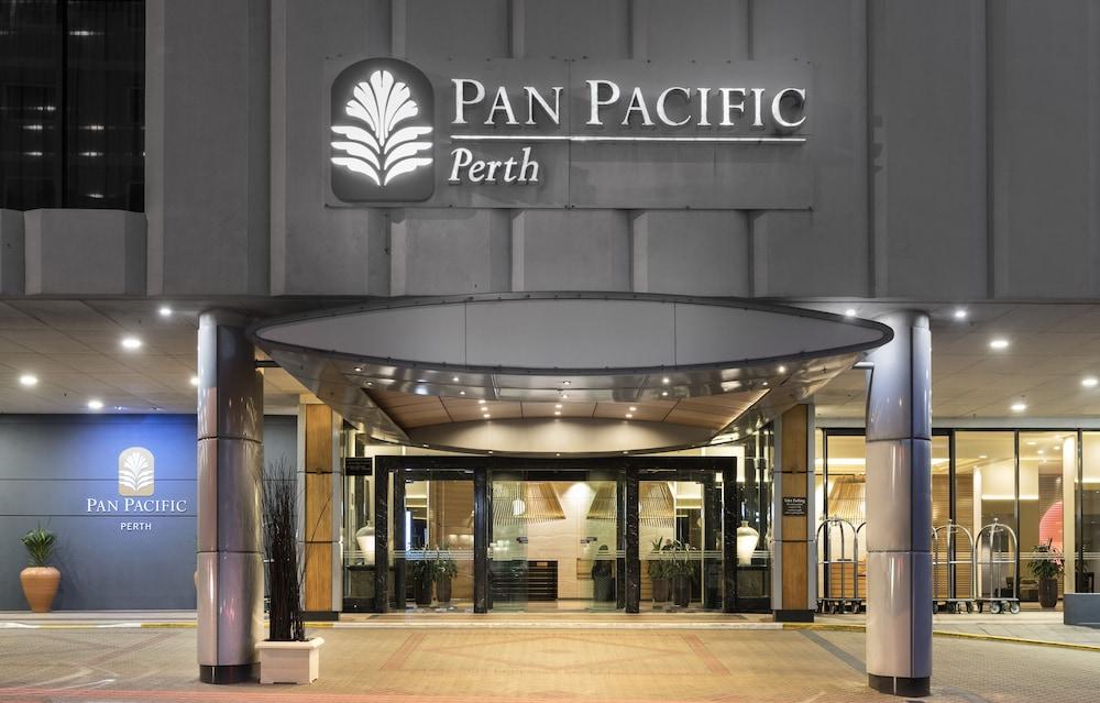 Pan Pacific Perth - Exterior detail