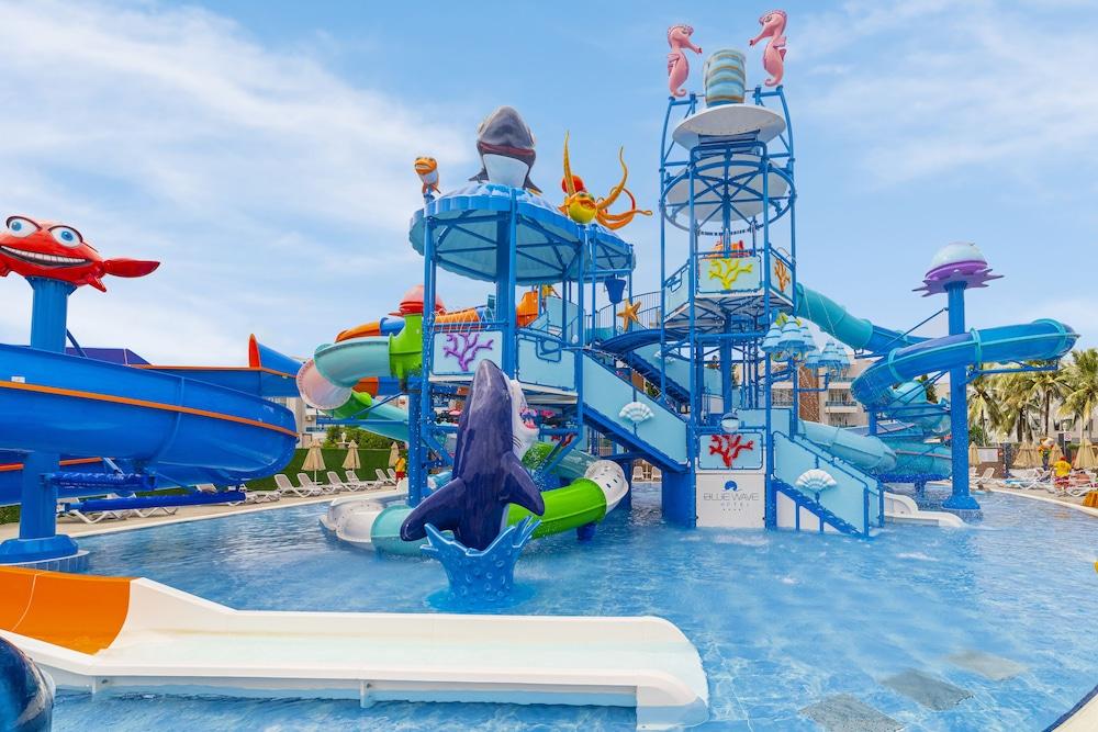 Blue Wave Suite Hotel - All Inclusive - Water Park