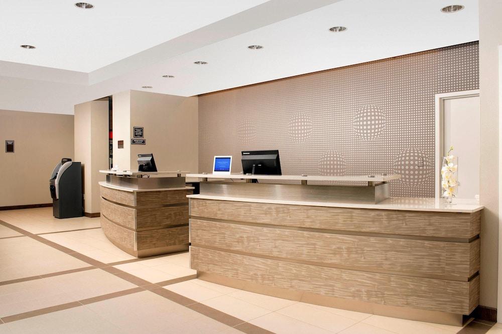 Residence Inn Miami Airport West/Doral - Lobby
