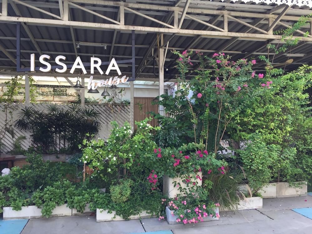 Issara House Bangkok - Exterior
