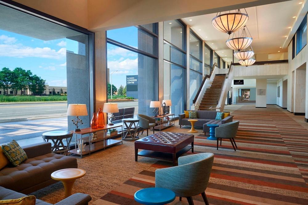 Delta Hotels by Marriott Toronto Airport & Conference Centre - Lobby