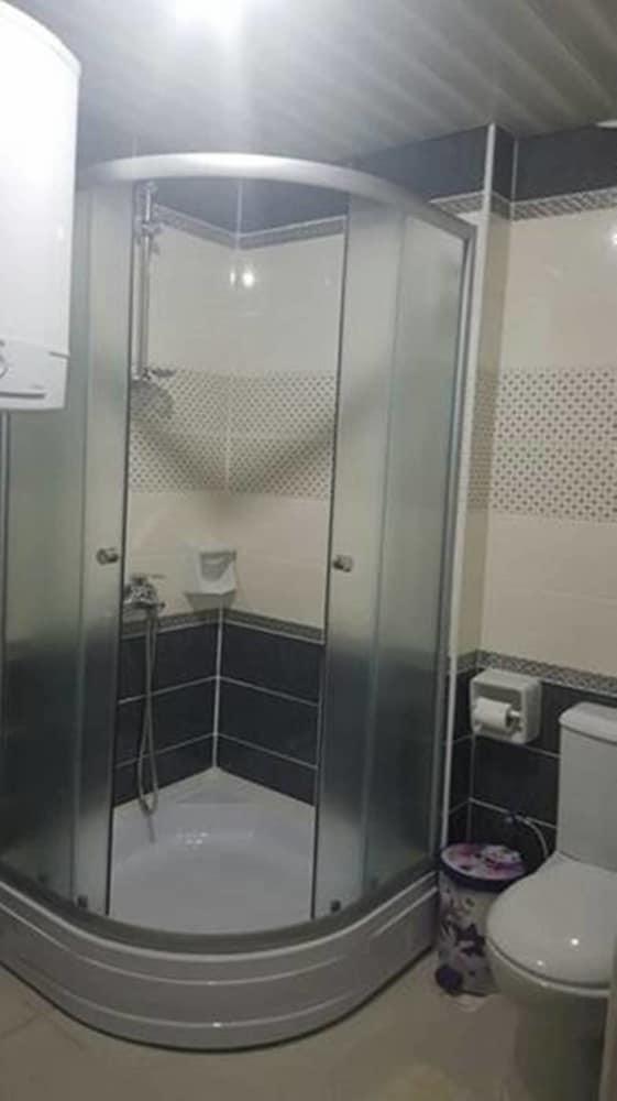 Zagnos Vadi Daire - Bathroom