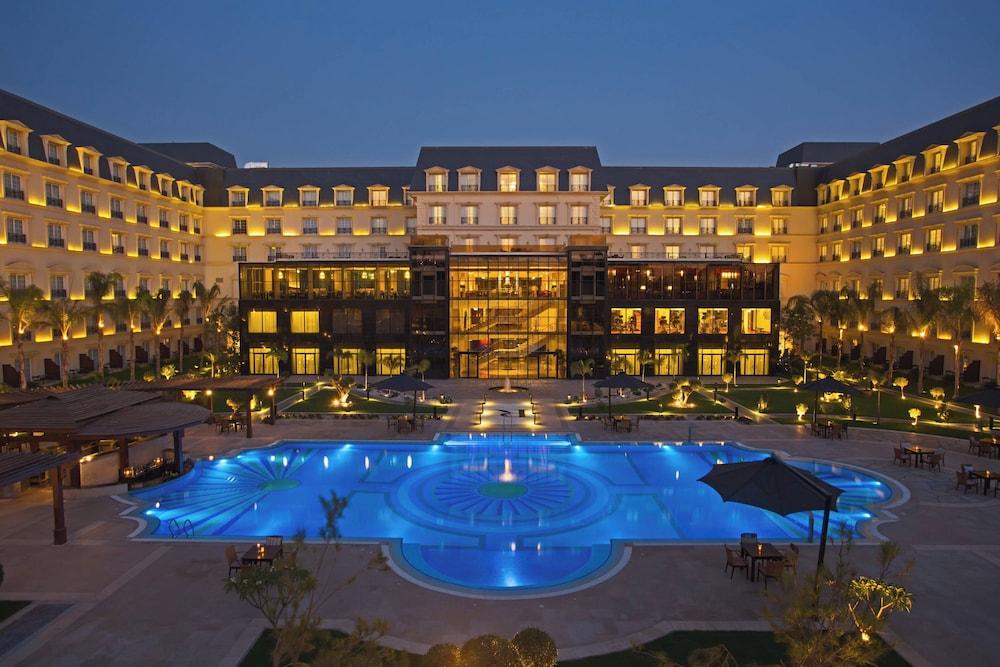 فندق رنيسانس القاهرة ميراج سيتي - Exterior