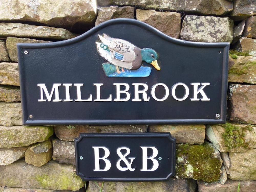 Millbrook B&B - Exterior