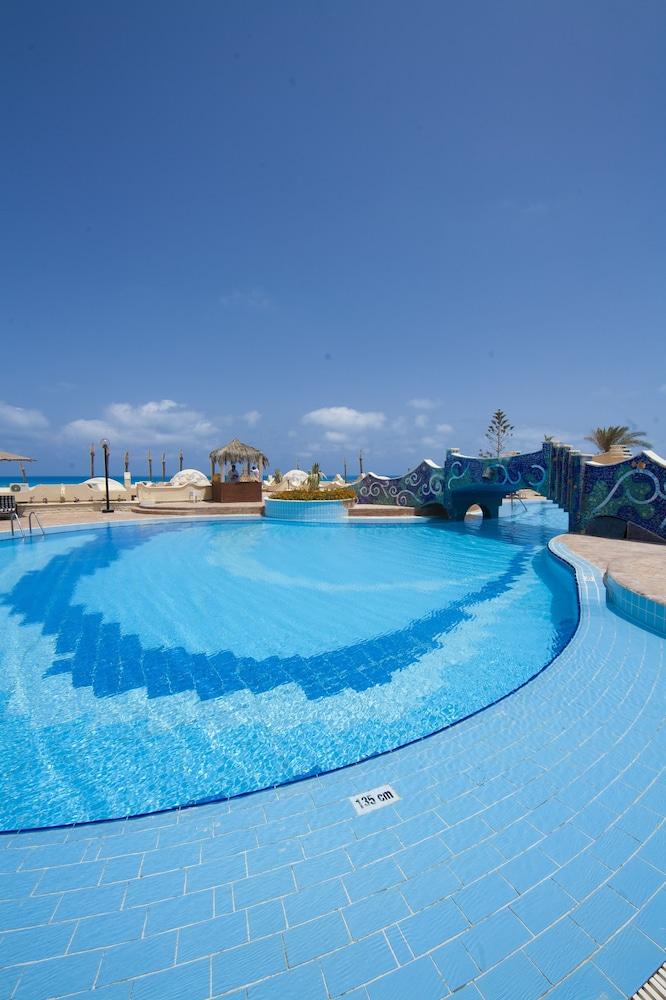 Borg El Arab Beach Hotel - Outdoor Pool