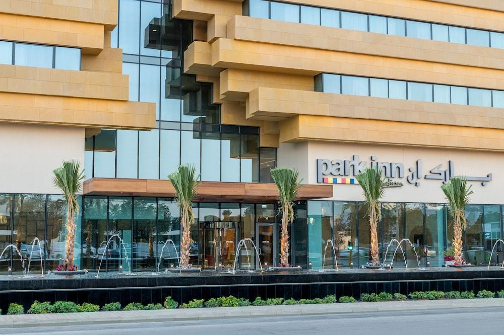 Park Inn by Radisson, Riyadh - Exterior