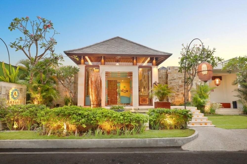 Aksari Villa Seminyak by Ini Vie Hospitality - Exterior