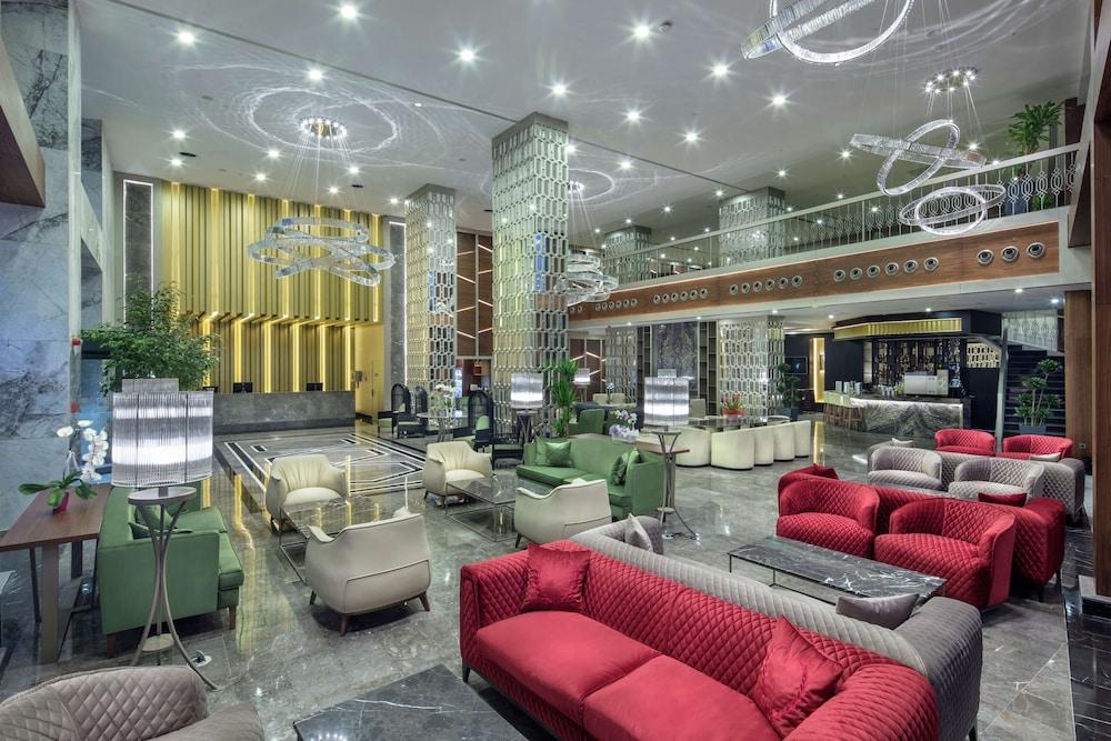 Hilton Garden Inn Yalova - Lobby