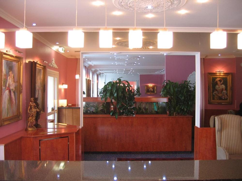 Hotel Atlanta - Lobby