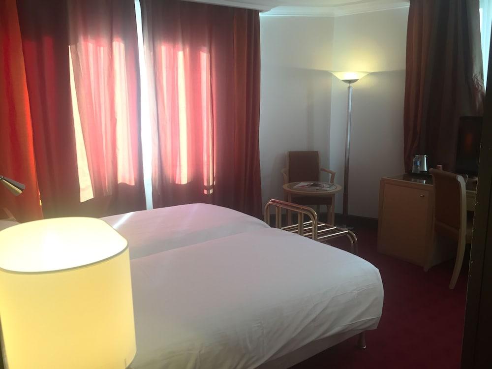 Hotel de Castiglione - Room