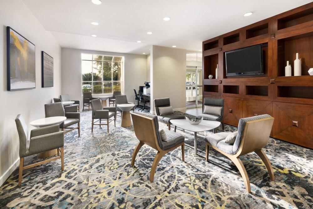 Residence Inn by Marriott Daytona Beach Speedway/Airport - Lobby Lounge