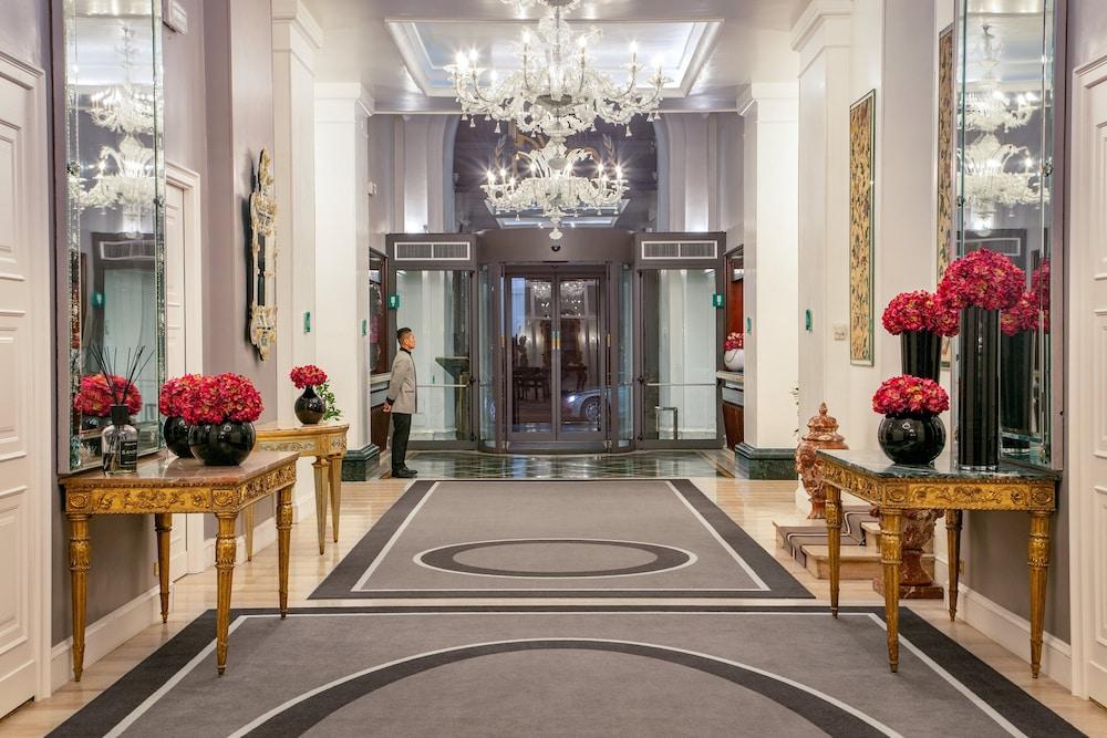 Hotel Savoy - Lobby