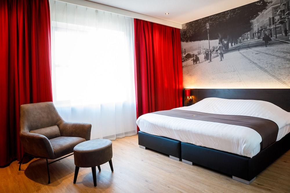Bastion Hotel Arnhem - Featured Image