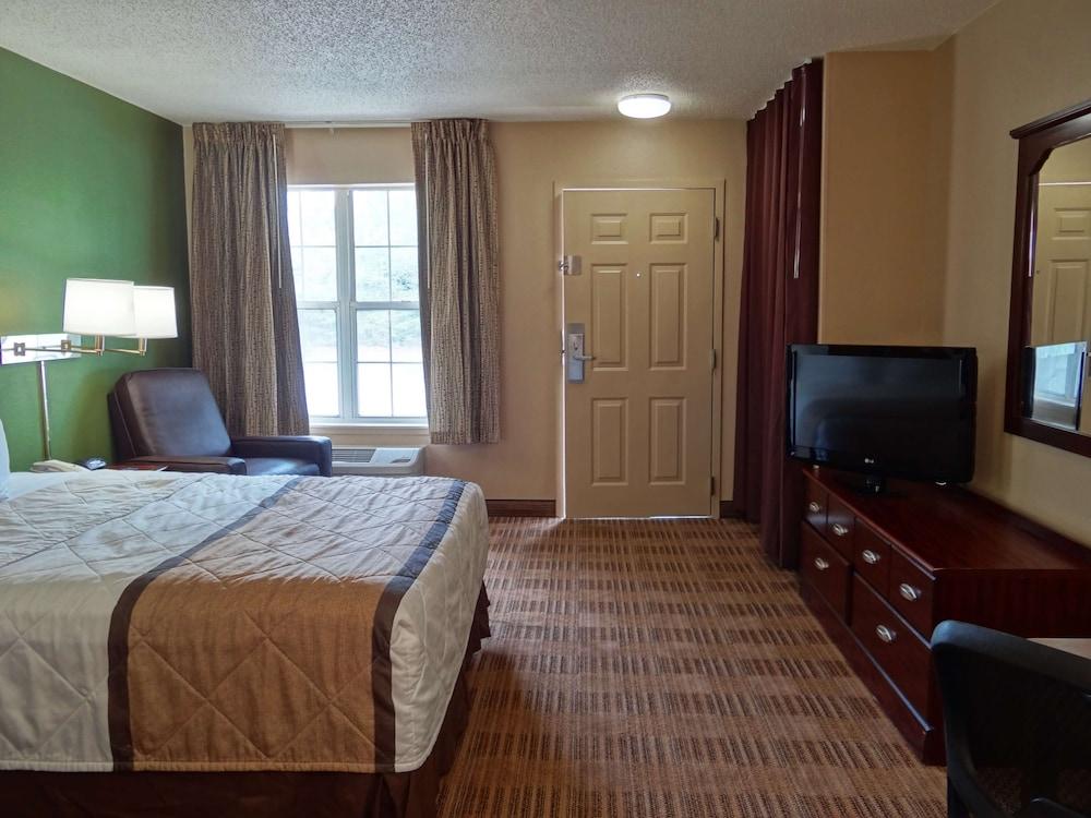 Extended Stay America Suites Sacramento Arden Way - Room