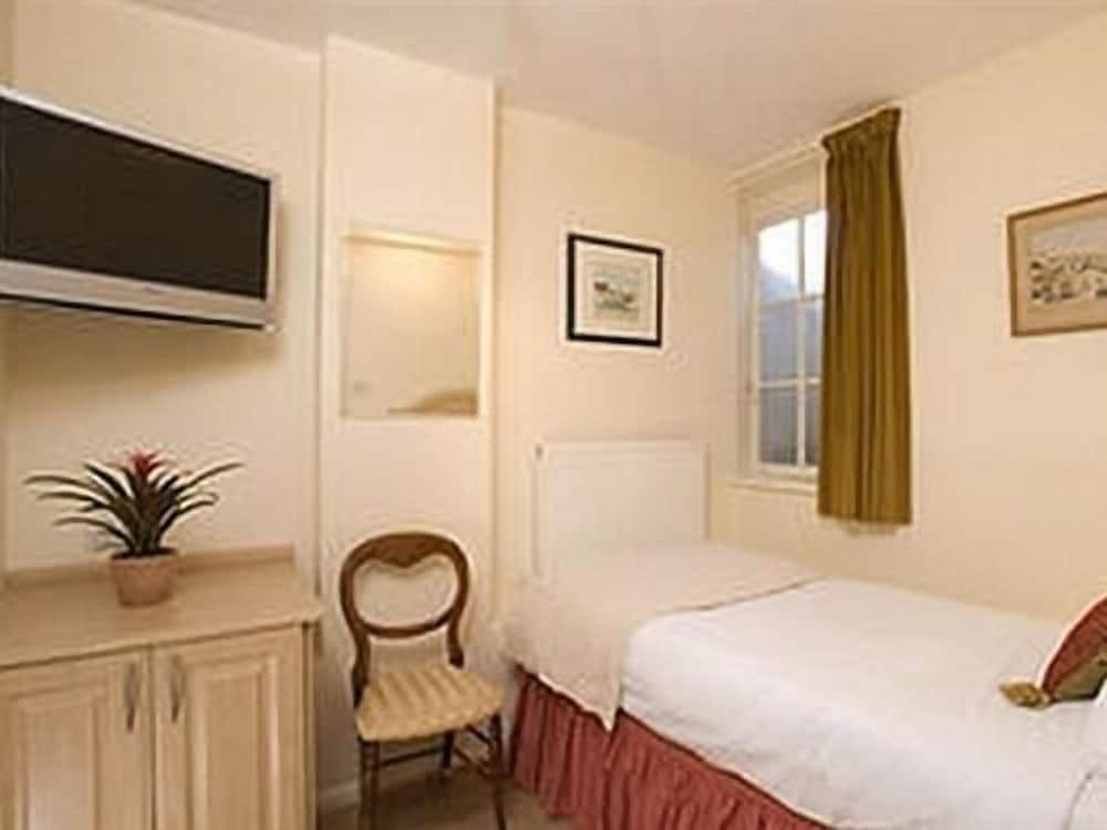 Manston Guest House - Room