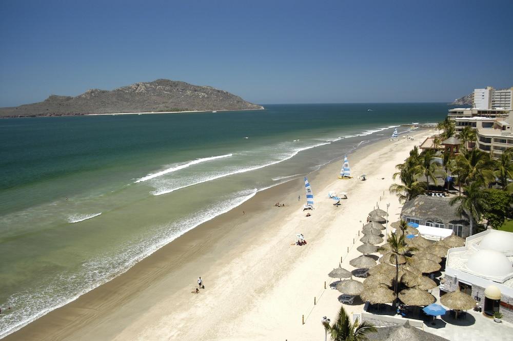 Gaviana Resort - Beach