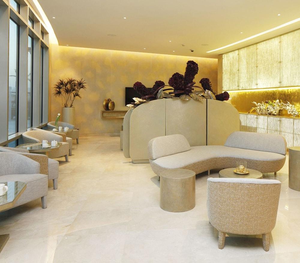 Vivienda Hotel Villas Granada - Lobby Sitting Area