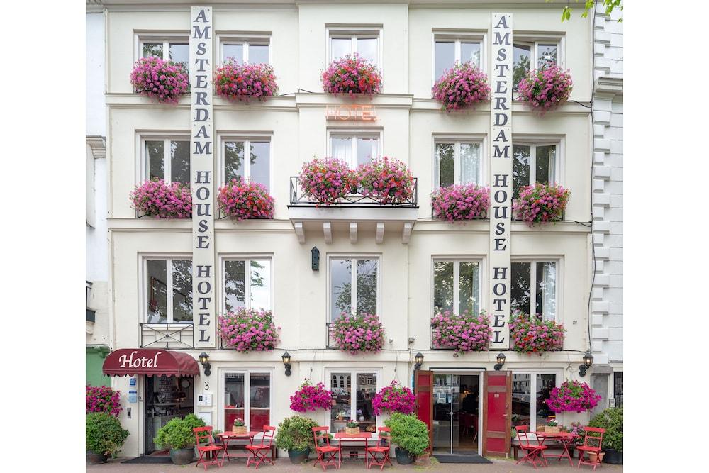 Amsterdam House Hotel - Featured Image