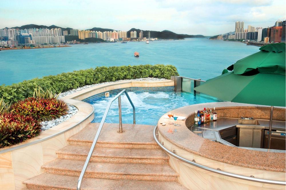 Harbour Grand Kowloon - Outdoor Pool