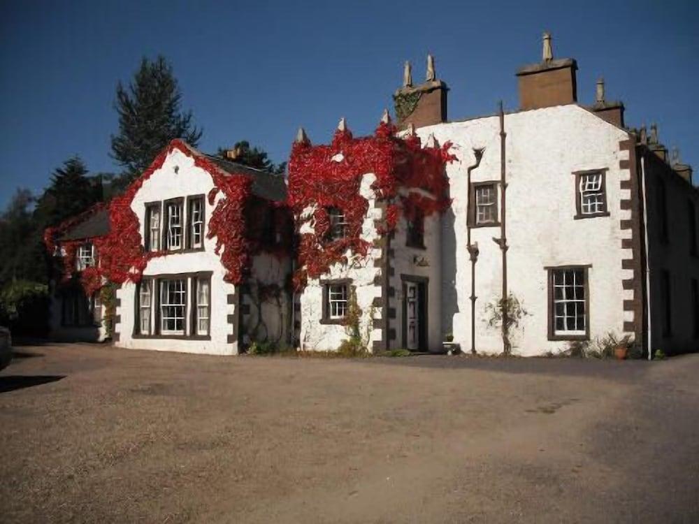 Clanabogan Country House B&B - Featured Image