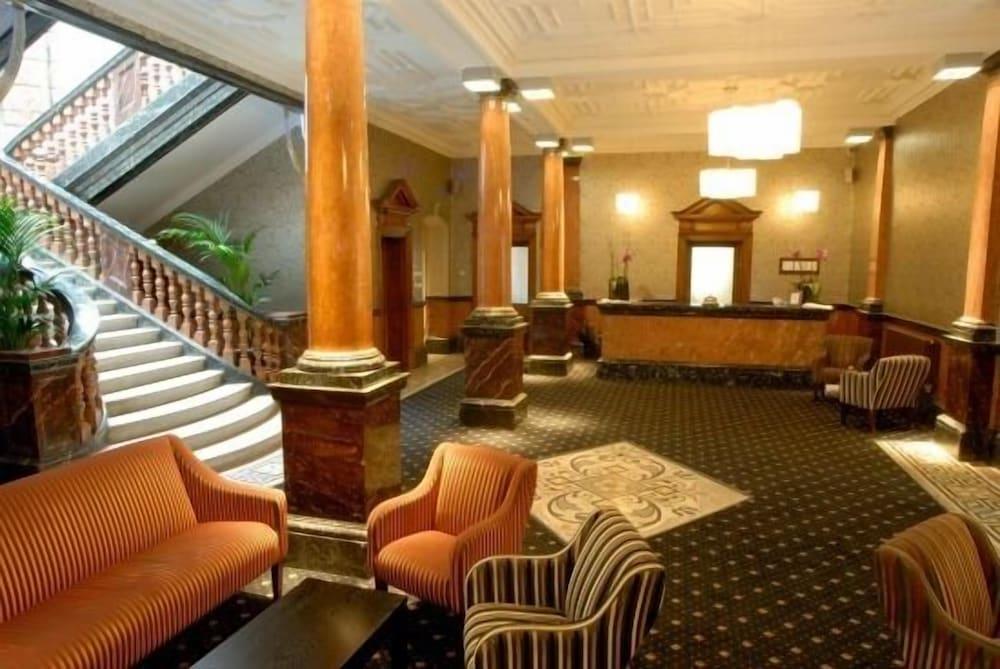 Cathedral Quarter Hotel - Lobby