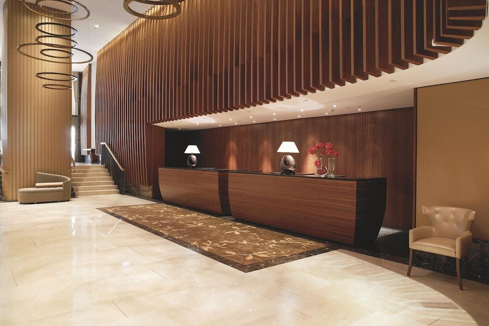 The Ritz-Carlton, Vienna - Lobby