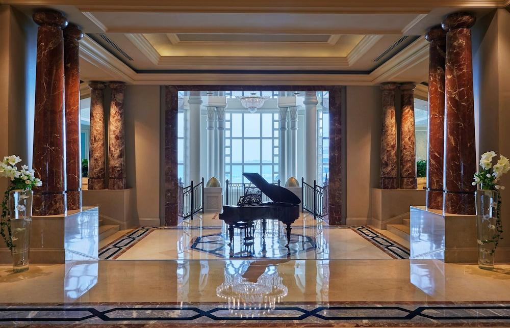 Four Seasons Hotel Doha - Lobby