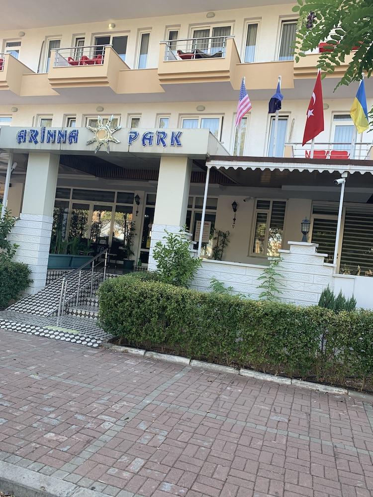 Arinna Park Hotel - Featured Image