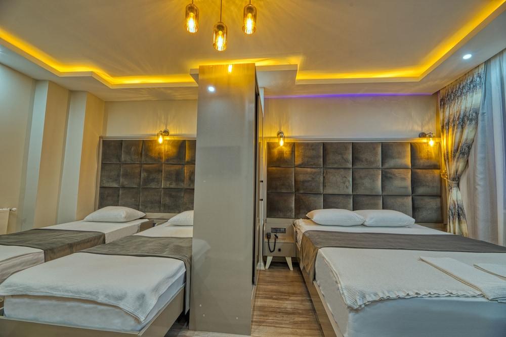 New Galata Hotels - Room